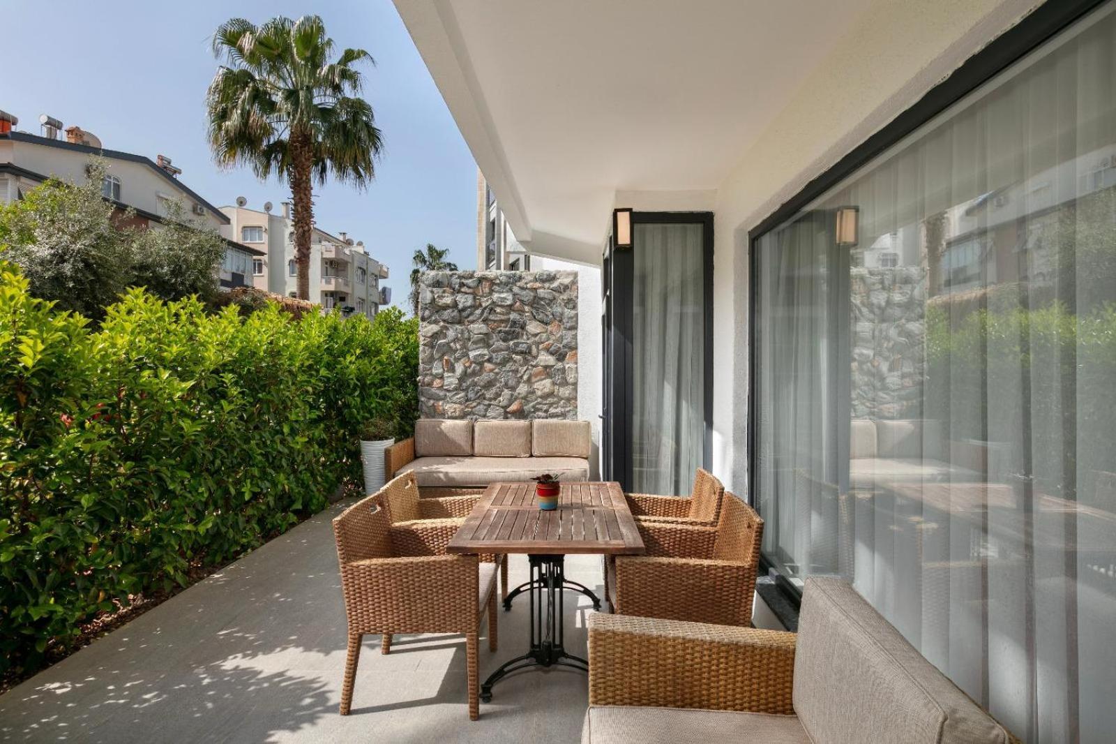 Wolf Suites Antalya Buitenkant foto